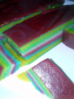 A picture of nine layer kueh.
