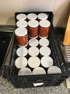 Una foto de Conserva de salsa de tomate frito
