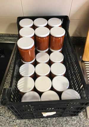Una foto de Conserva de salsa de tomate frito