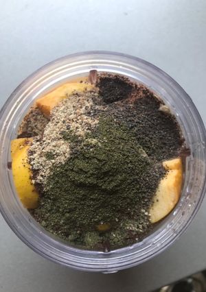 O poză a rețetei Smoothie boost de sănătate cu superalimente.
