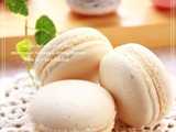 vanilla macarons