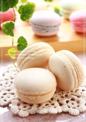 A picture of My Vanilla Macarons à la Parisienne.