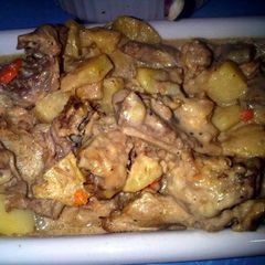A picture of Creamy Pineapple Chicken.