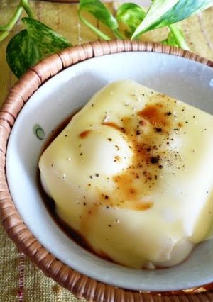 A picture of Creamy Cheese and Black Pepper Hot Tofu in the Microwave.
