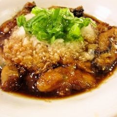 A picture of Nanban Style Oyster with Grated Daikon Radish.