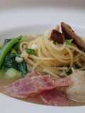 Spaghetti In Meatball And Chinese Sausage Broth