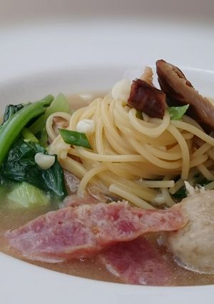 A picture of Spaghetti In Meatball And Chinese Sausage Broth.