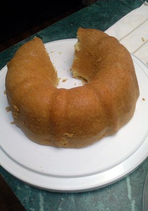 A picture of Crunch Pound Cake.