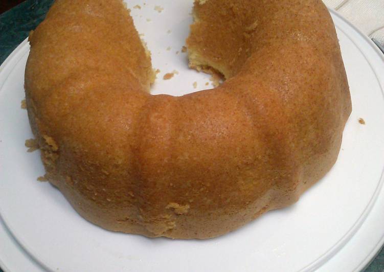 Simple Way to Make Homemade Crunch Pound Cake