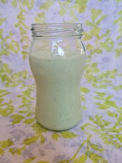 Una foto de Lassi de aguacate 🥑 🇮🇳 (salado)