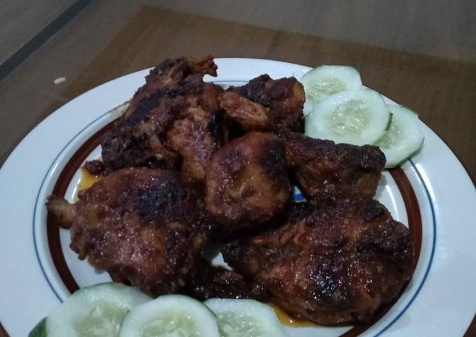 Ayam bakar bumbu sambal terasi