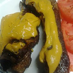 A picture of Mustard thick sauce.