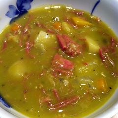 A picture of Wisconsin Split Pea Soup.