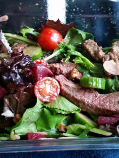 A picture of Steak Salad.
