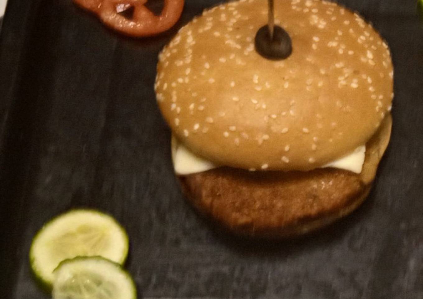 Simple Chicken Burger