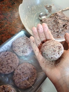 Una foto de Hamburguesas de porotos veganas