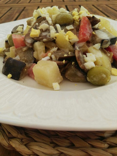 Una foto de Ensalada de berenjena