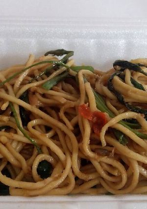 Foto resep Mie kangkung terasi