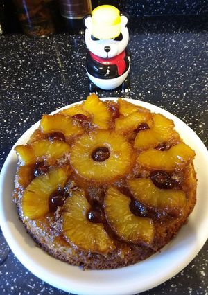 A picture of Pineapple upside-down cake.