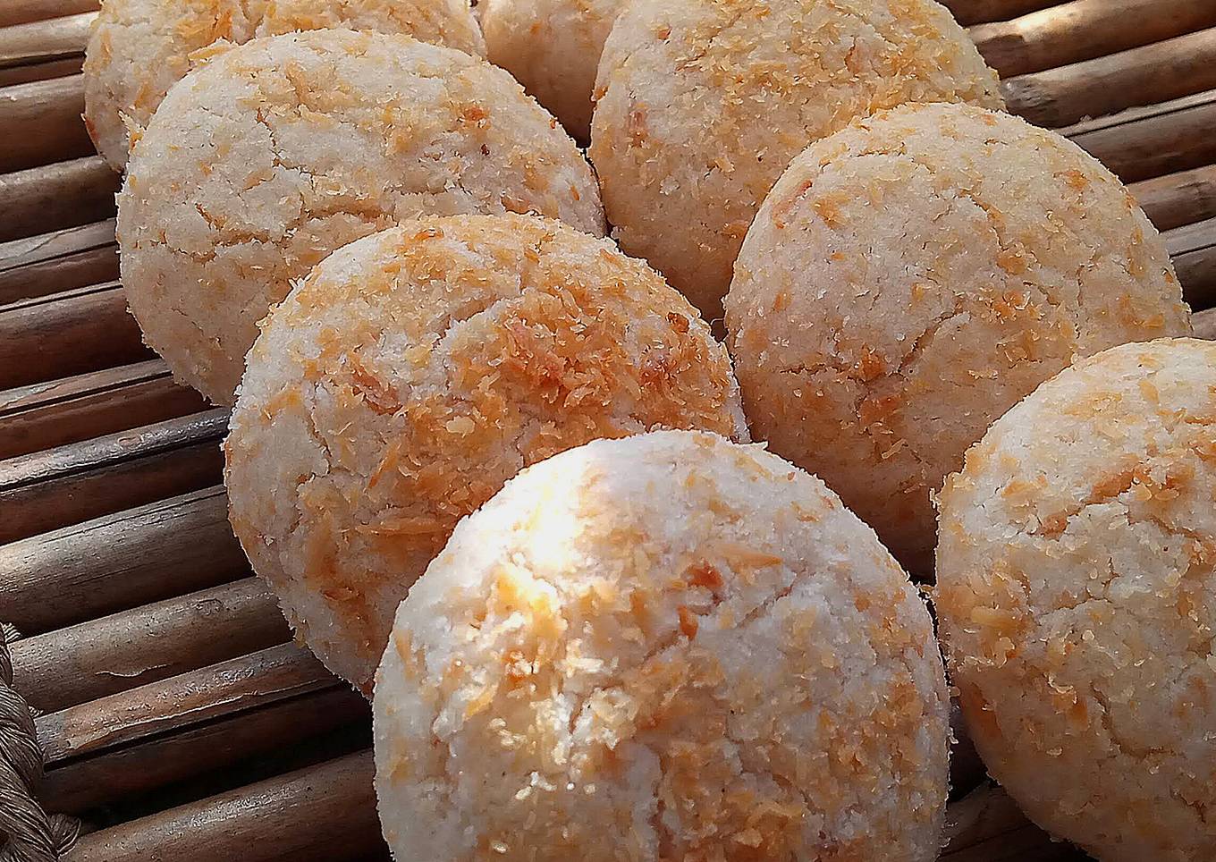Coconut Cookies