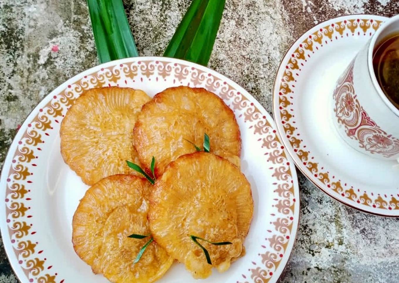 Kue Cucur