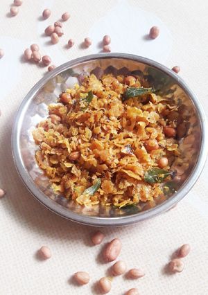 રોટલી નો ચેવડો (Rotli Chevdo Recipe In Gujarati) રેસીપી મુખ્ય ફોટો
