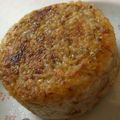 A picture of Pan-Fried Rice Balls Made with Soy Sauce Seasoned Bonito Flakes!.