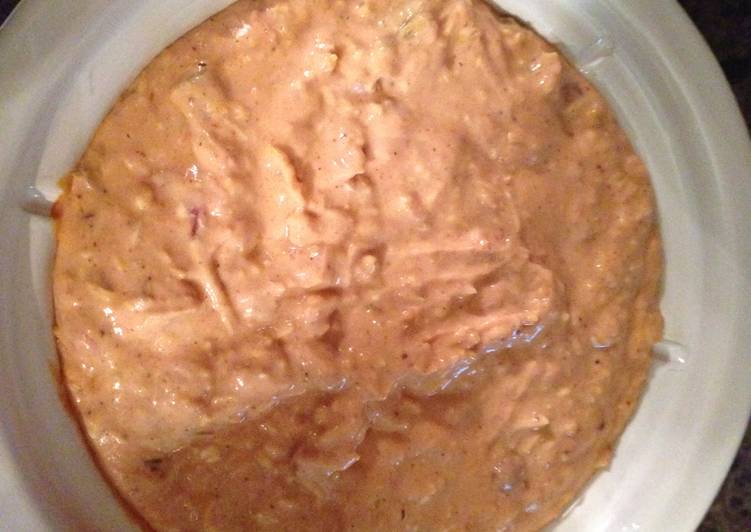 Recipe of Award-winning Cheesy Bean Dip