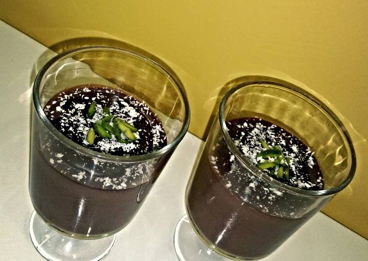 How to Prepare Healthy chocolate pudding in 28 Minutes for Family