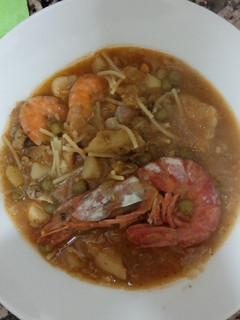 Una foto de Sopa de marisco "a mi manera"
