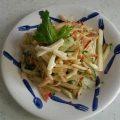 A picture of Cucumber - Apple Salad.