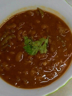 A picture of Rajma Chawal (kidney beans curry).