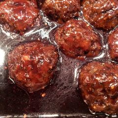 A picture of Hoisin Meatballs.