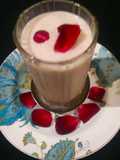 Fresh rose flowers milk shake