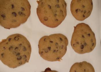 How to Make Perfect Soft and Chewy Chocolate Chip Cookies
