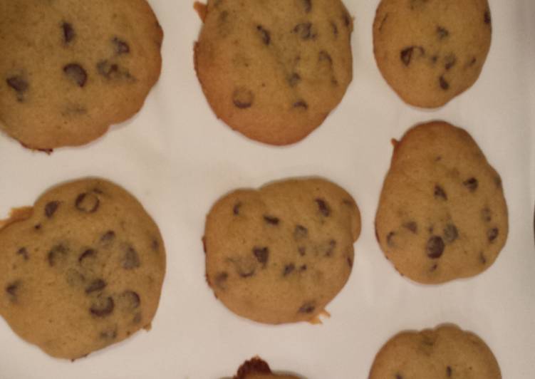 Soft and Chewy Chocolate Chip Cookies Soft and Chewy Chocolate Chip Cookies