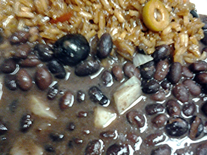 Simple Way Make Recipe Olive rice and malta with black beans that is  Makes Drooling, Delicious}