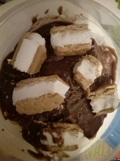 Una foto de Natillas con sándwich helado