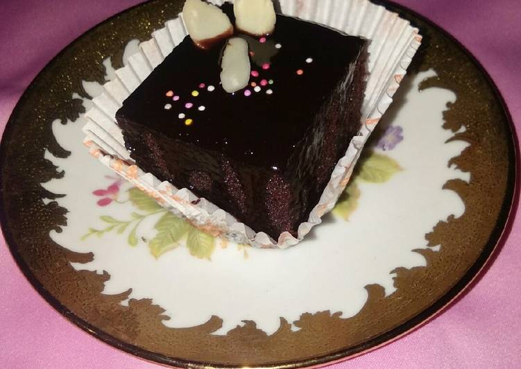 Chocolate cake siram ganache (no mixer no oven)