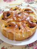 Sautéed Apple and Raisin Pull Apart Bread