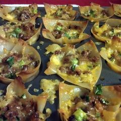 A picture of Mini lasagna cups.