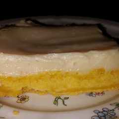 A picture of Supreme Lemon Bars.