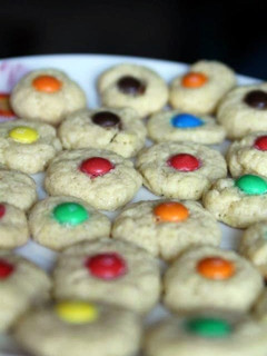 A picture of Cookies.