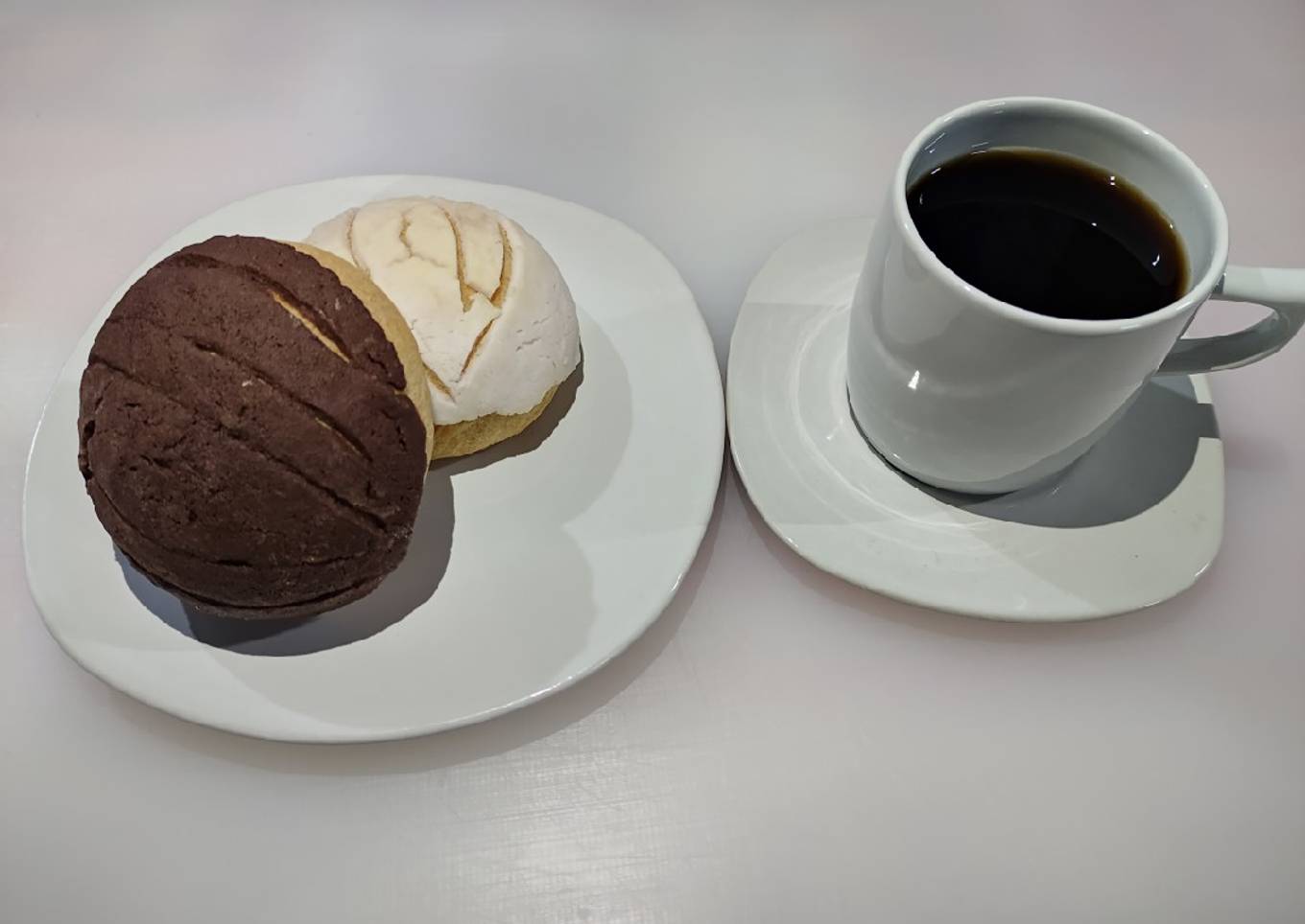 Conchas Black & White 🌑⚪