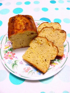 A picture of Moist Banana Cake (with 1 tablespoon of vegetable oil).