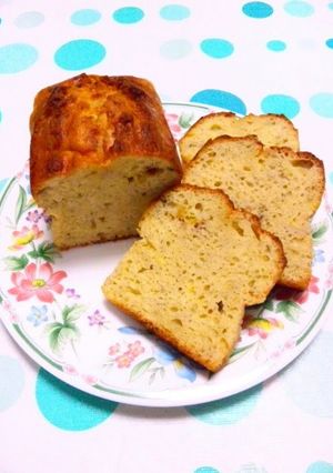 A picture of Moist Banana Cake (with 1 tablespoon of vegetable oil).