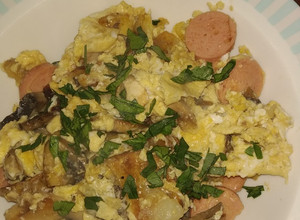 Una foto de Huevos revueltos con todo