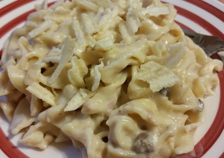 Fresh Creamy Tuna Noodle Casserole