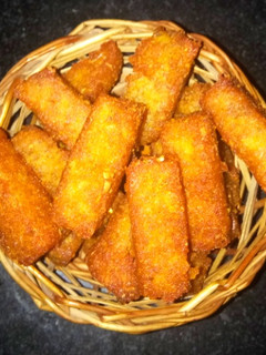 पेरी पेरी आलू(Peri peri aloo recipe in Hindi) रेसिपी मुख्य फोटो