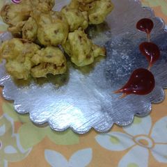 A picture of Gobhi Fritters.